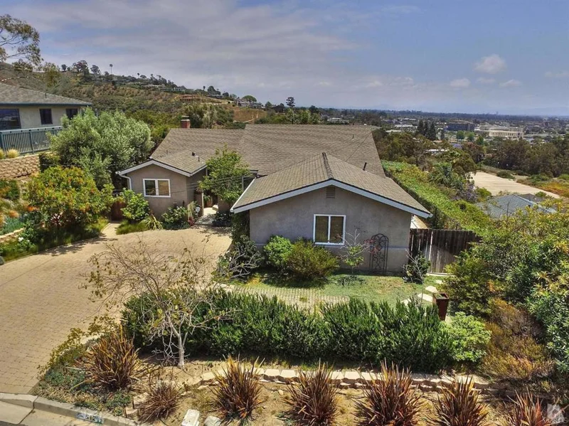 512 Briarwood, Ventura, CA 93001