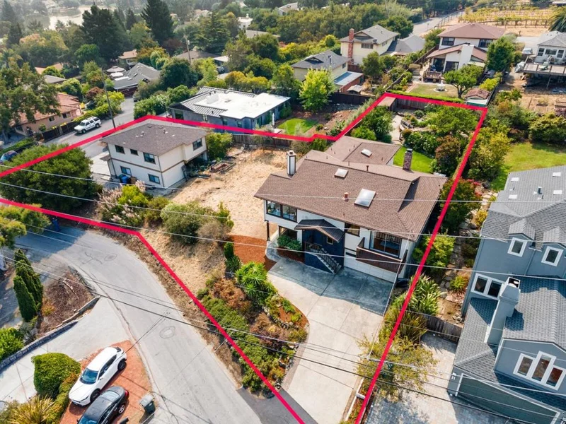 511 Lakemead, Redwood City, CA 94062
