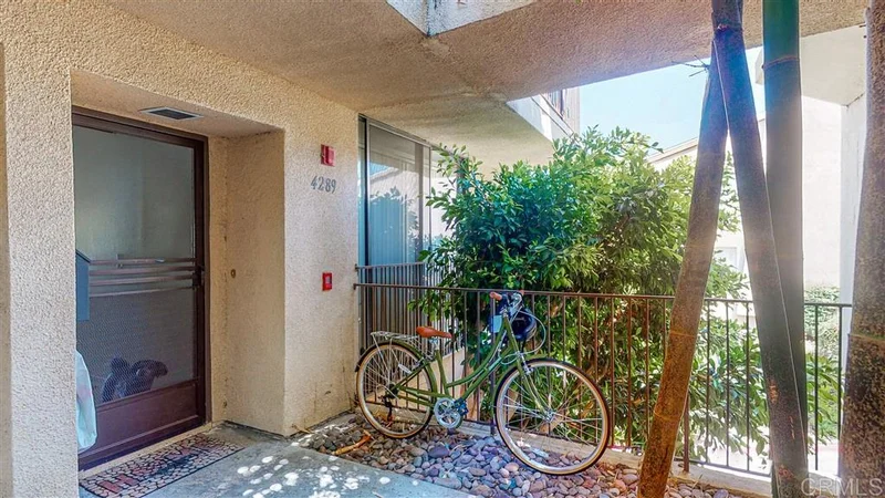 4289 Fifth Ave., San Diego, CA 92103