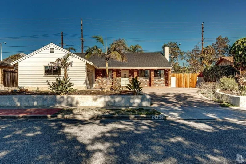 8569 Aberdare, Ventura, CA 93004