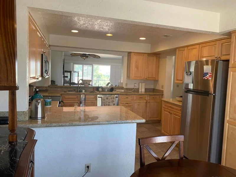 296 Vista Royale, Palm Desert, CA 92211