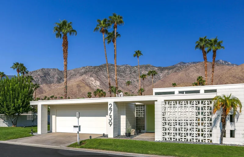 2739 Kings, Palm Springs, CA 92264