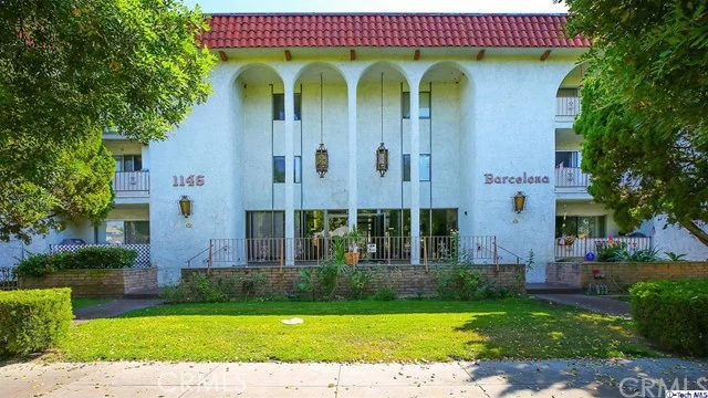 1146 Lexington Dr #204, Glendale, CA 91206