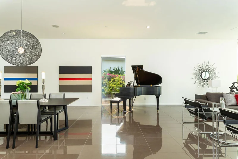 511 Skylar, Palm Springs, CA 92262