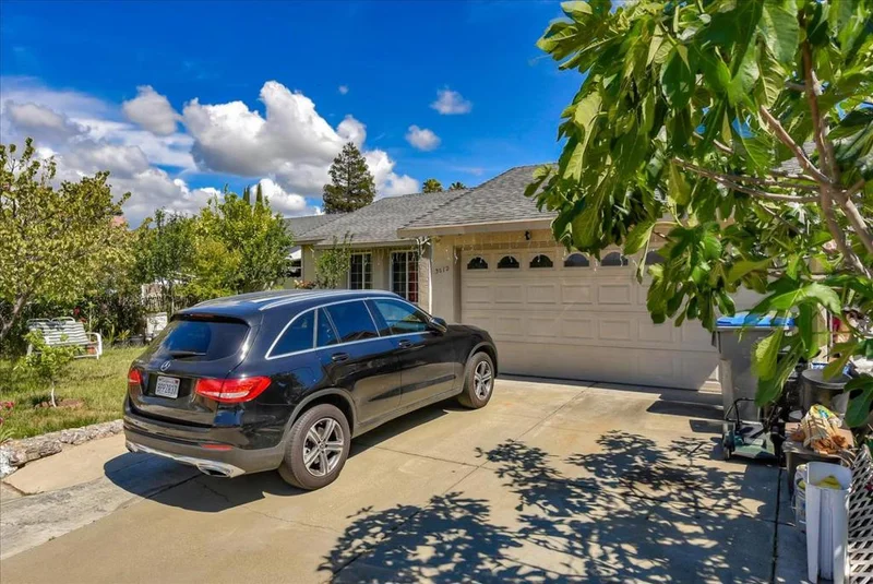 3012 Zion, San Jose, CA 95132