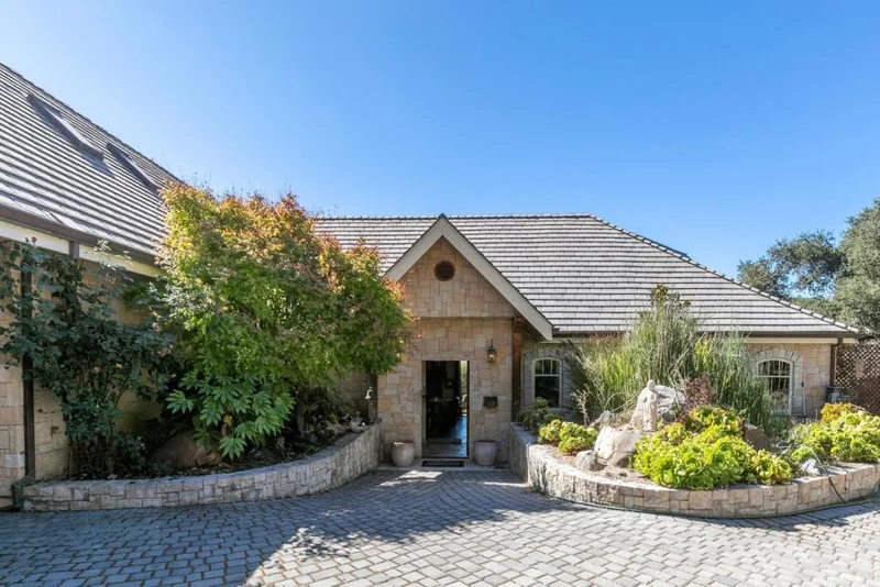 11709 Camino Escondido, Carmel Valley, CA 93924