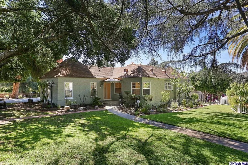 4518 Lasheart, La Canada Flintridge, CA 91011