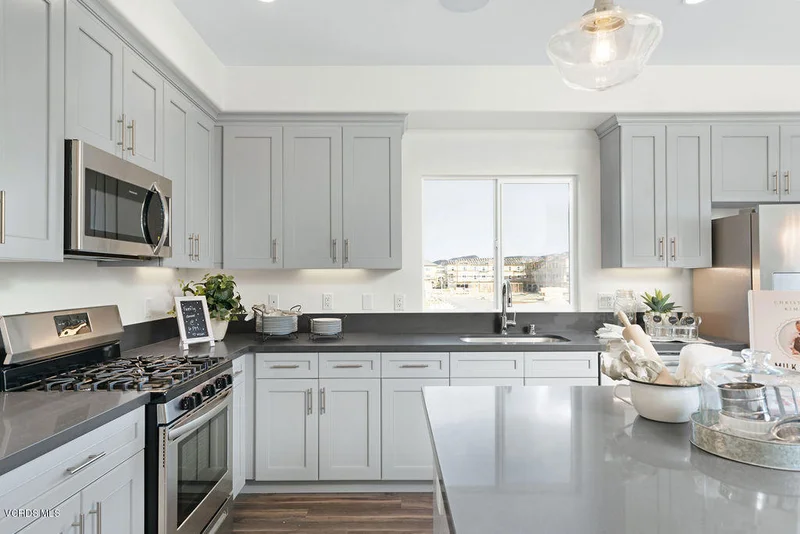 2688 Dash, Camarillo, CA 93012