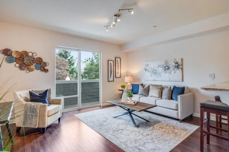 1033 Scotia #201, Sunnyvale, CA 94089