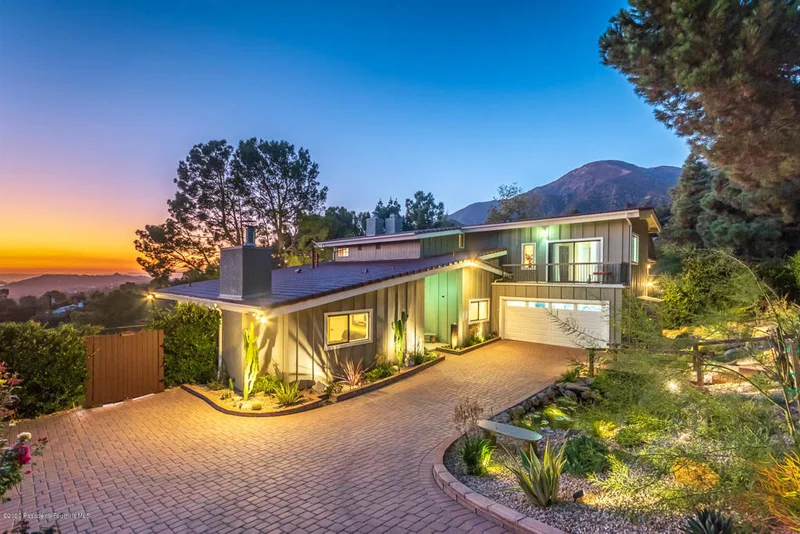 5481 Ocean View, La Canada Flintridge, CA 91011