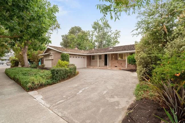 10421 Pineville, Cupertino, CA 95014