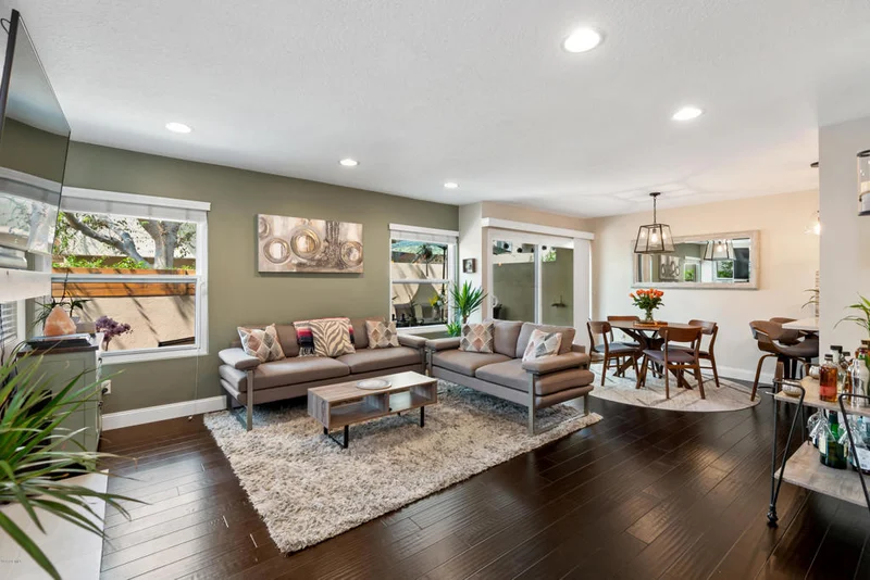4263 Las Virgenes #5, Calabasas, CA 91302