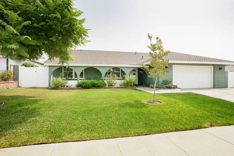 2734 Beth, Simi Valley, CA 93065