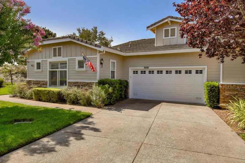 9050 Village View, San Jose, CA 95135