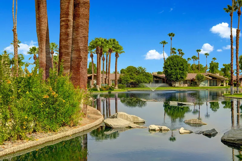 119 Tanglewood, Palm Desert, CA 92211