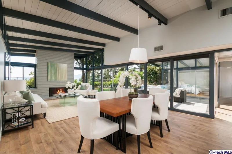 5508 Rock Castle, La Canada Flintridge, CA 91011
