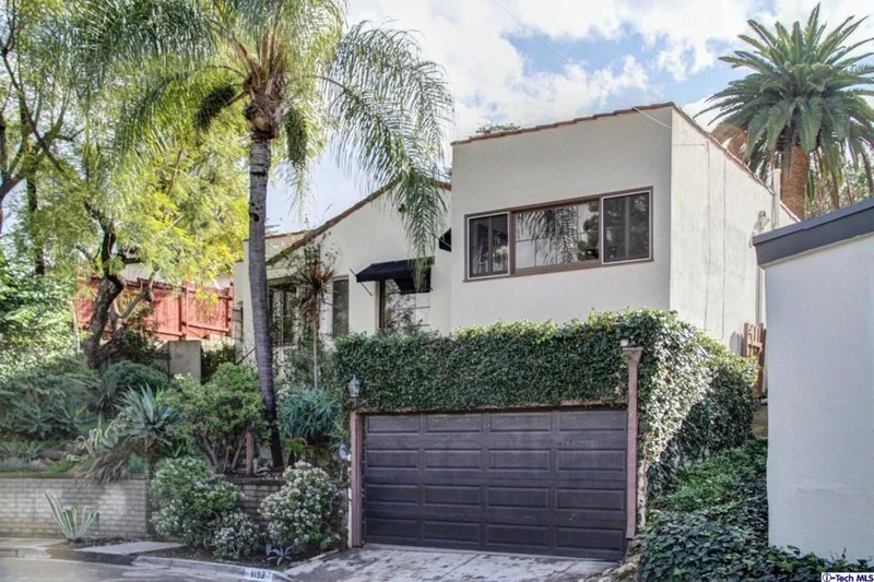 1153 Olancha, Los Angeles, CA 90065