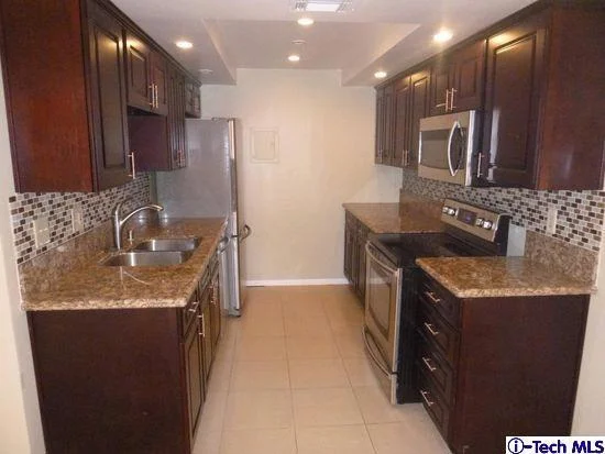 515 Kenwood #306, Glendale, CA 91206