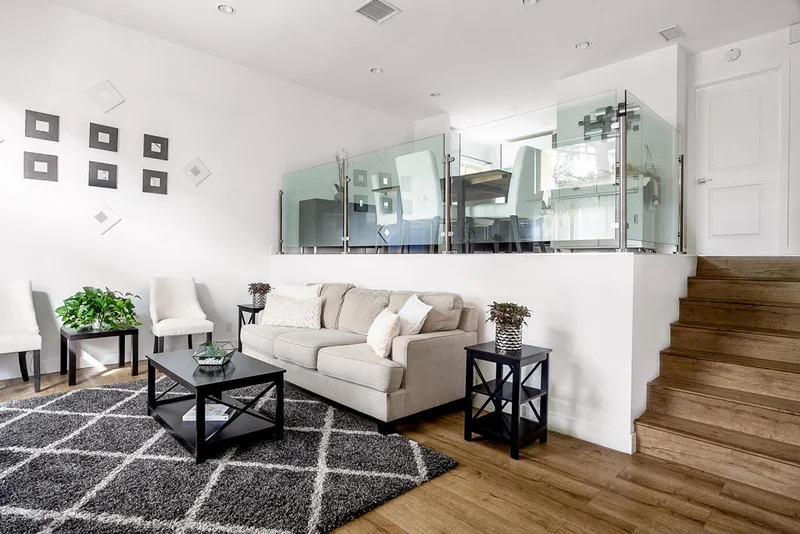 1881 Alpha Rd. #1, Glendale, CA 91208