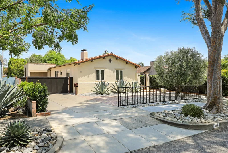 424 Castano, Pasadena, CA 91107