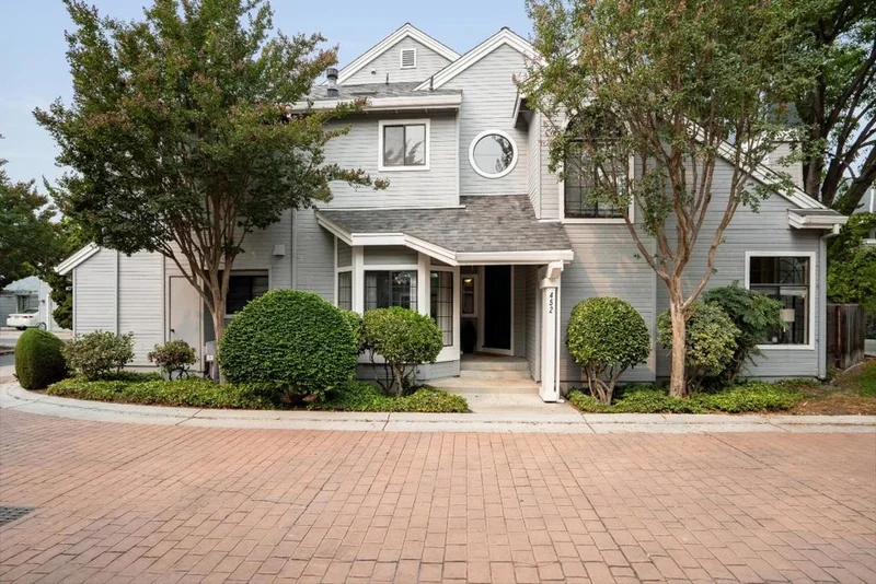 452 Mountain Laurel, Mountain View, CA 94043