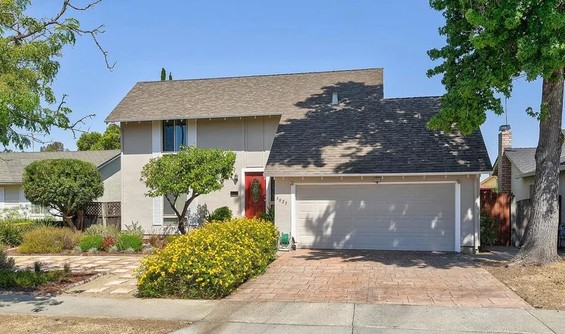 3025 Crater, San Jose, CA 95132