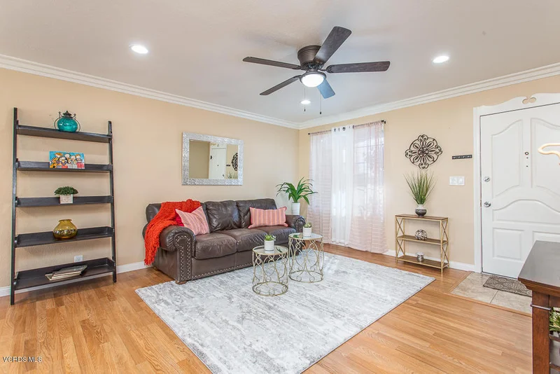 1002 Maplewood, Port Hueneme, CA 93041