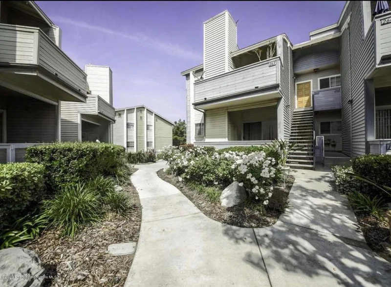 777 Citrus #252, Azusa, CA 91702