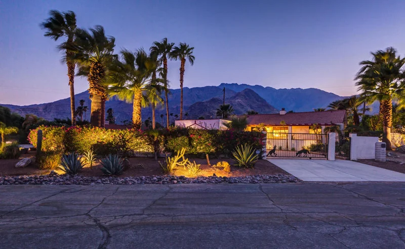 2301 Cardillo, Palm Springs, CA 92262