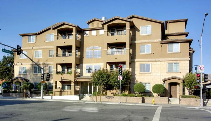88 Jackson #511, San Jose, CA 95116
