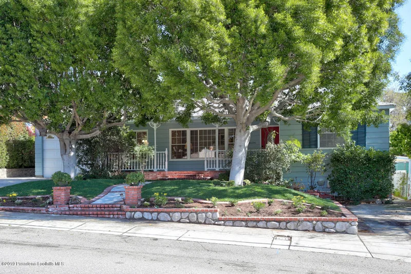 4606 Rockland, La Canada Flintridge, CA 91011