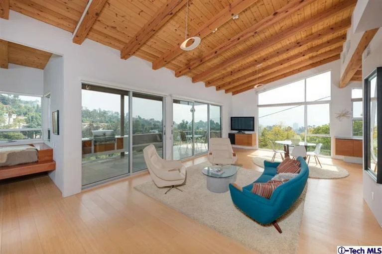2310 San Marco, Los Angeles, CA 90068