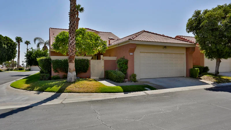 42578 Liolios Drive, Palm Desert, CA 92211