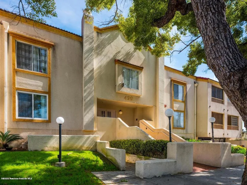 430 N Holliston Avenue 102, Pasadena, CA 91106