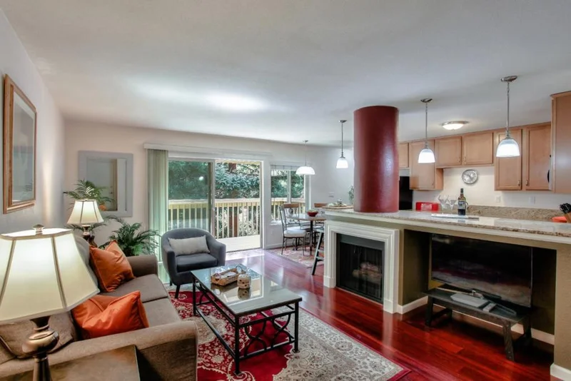 300 Glenwood #295, Monterey, CA 93940