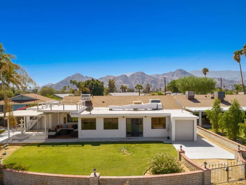 77030 Utah, Palm Desert, CA 92211