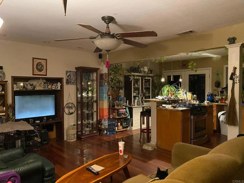 10446 San Carlos, Spring Valley, CA 91978