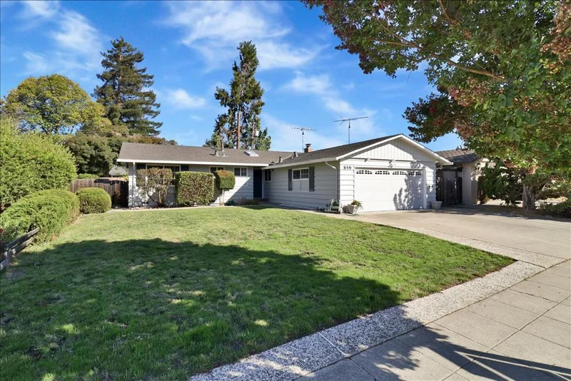 846 Alderbrook, Cupertino, CA 95014