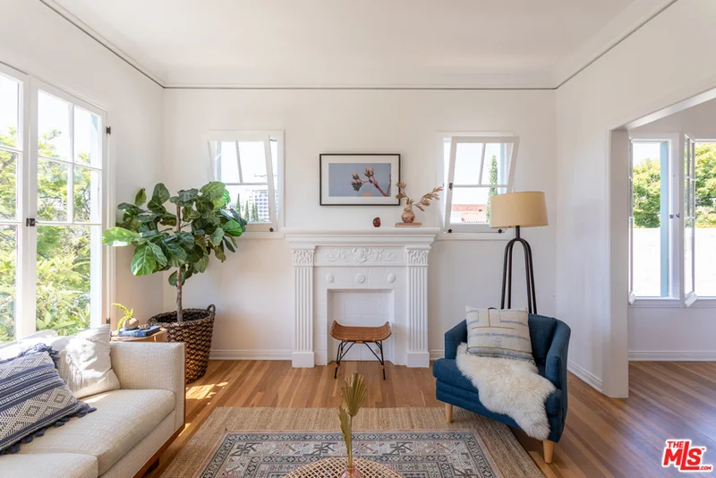 1160 Madison, Los Angeles, CA 90029