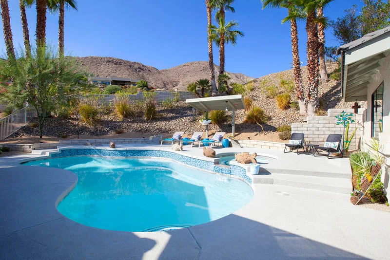 10 Saturn, Rancho Mirage, CA 92270