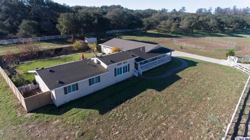 895 Feijoa, Nipomo, CA 93444