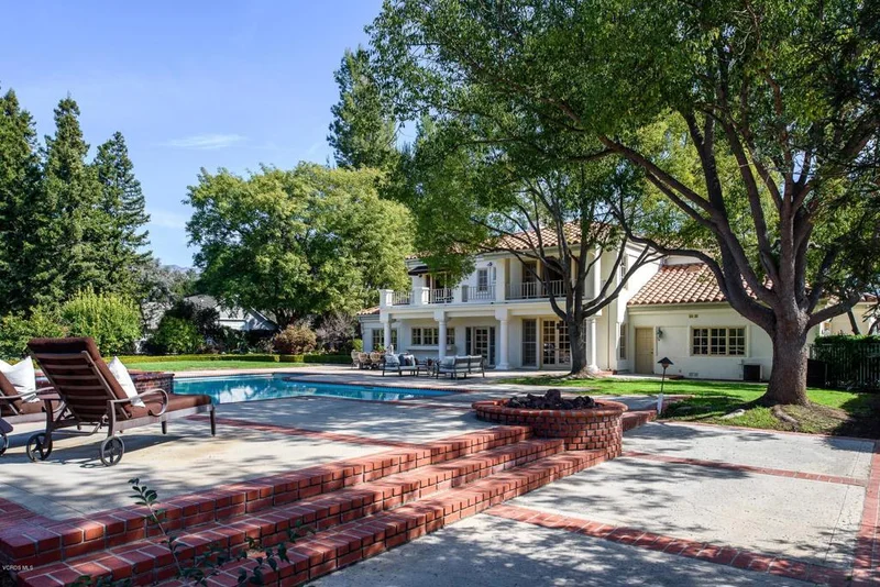 12313 Macdonald, Ojai, CA 93023