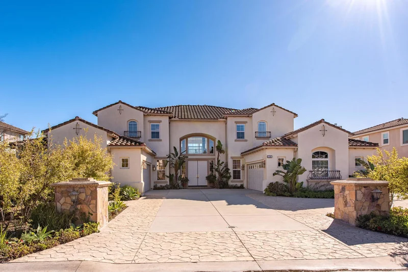 5448 Castillo De Rosas, Camarillo, CA 93012