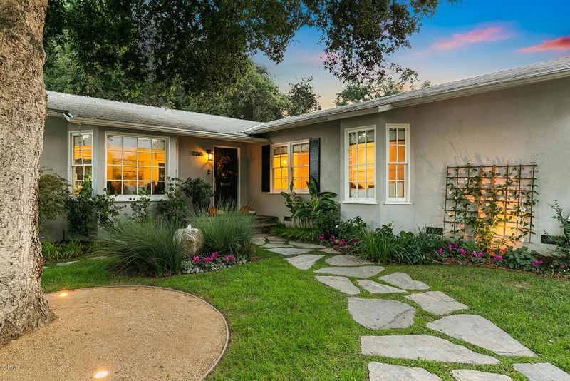 2286 Galbreth, Pasadena, CA 91104