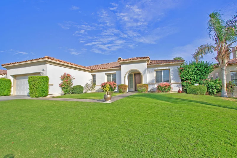 78490 Via Palomino, La Quinta, CA 92253