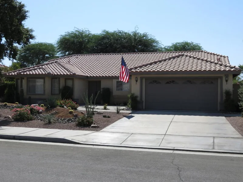 78725 Naples, La Quinta, CA 92253