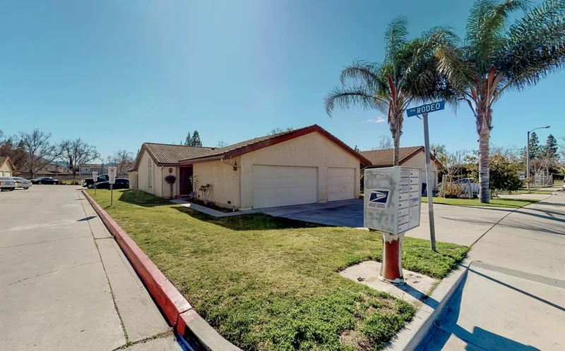 912 2nd, Fillmore, CA 93015