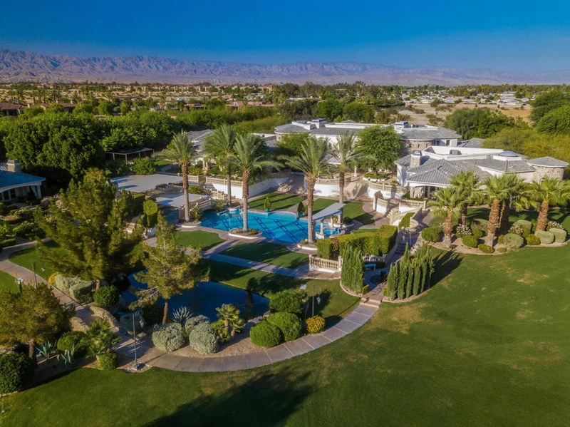 1 St Petersburg, Rancho Mirage, CA 92270