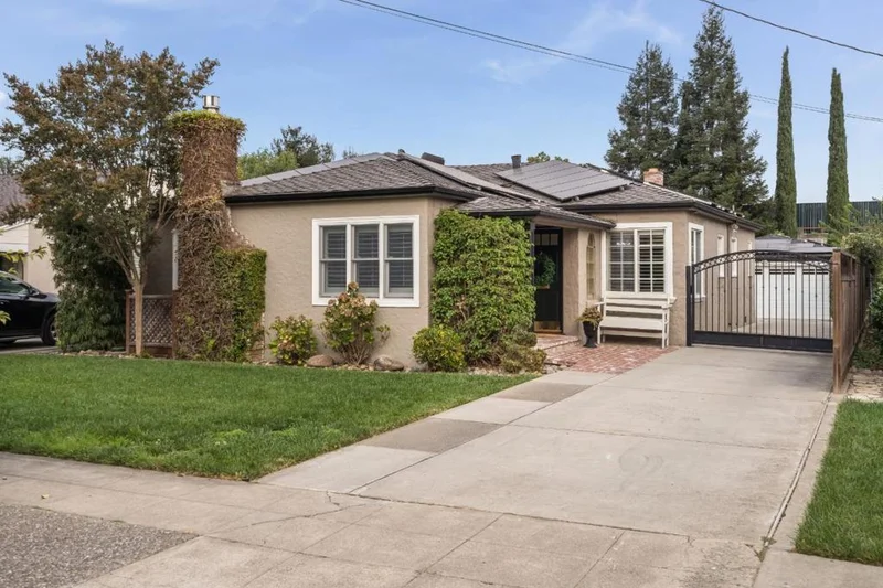 78 Milton, Campbell, CA 95008