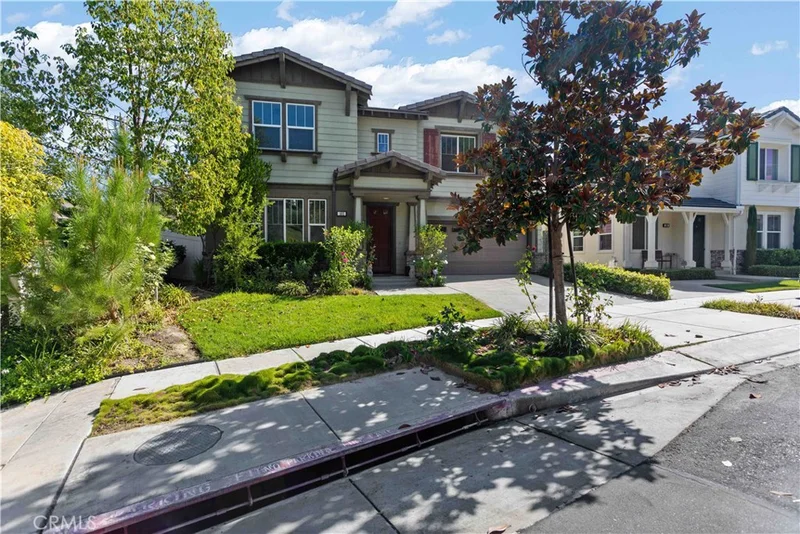 102 Summit Pointe, Lake Forest, CA 92630